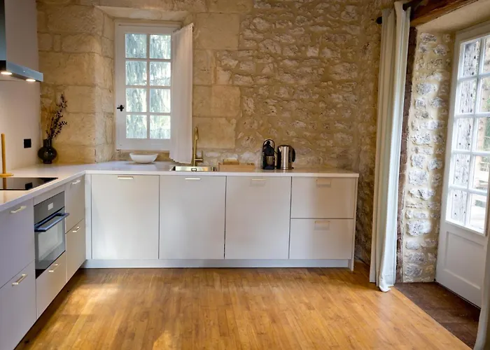 Village Des Elements * Naussannes