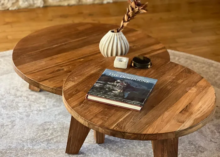 Village Des Elements Naussannes